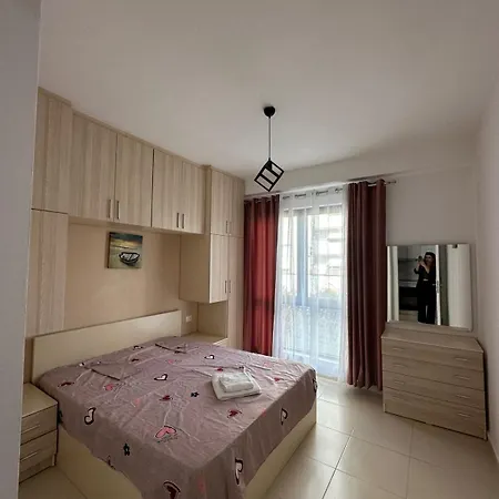 Urban Oasis,15 Min Walk To Centr Tiran